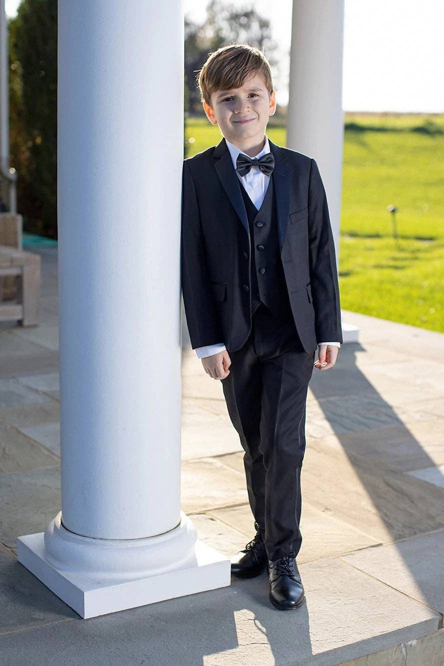 Striking Boys Black Tuxedo boys formal tuxedo for wedding Ring Bearer, Ring Boy and baby boy tux. Shop online Canada pickup greater Toronto area, boys tuxedos. Striking Boys Black Tuxedo boys black tuxedo, boys black tux Grandma's Little Darlings