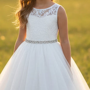 Fancy Lace Top Sweetheart Neck Holly First Communion Gown Canada live belt