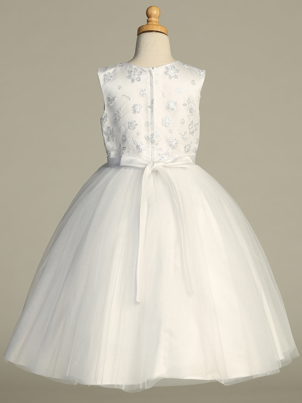 Lovely Embroidered Tulle With Bow White Girls Dress Plus Size Canada mannequin back