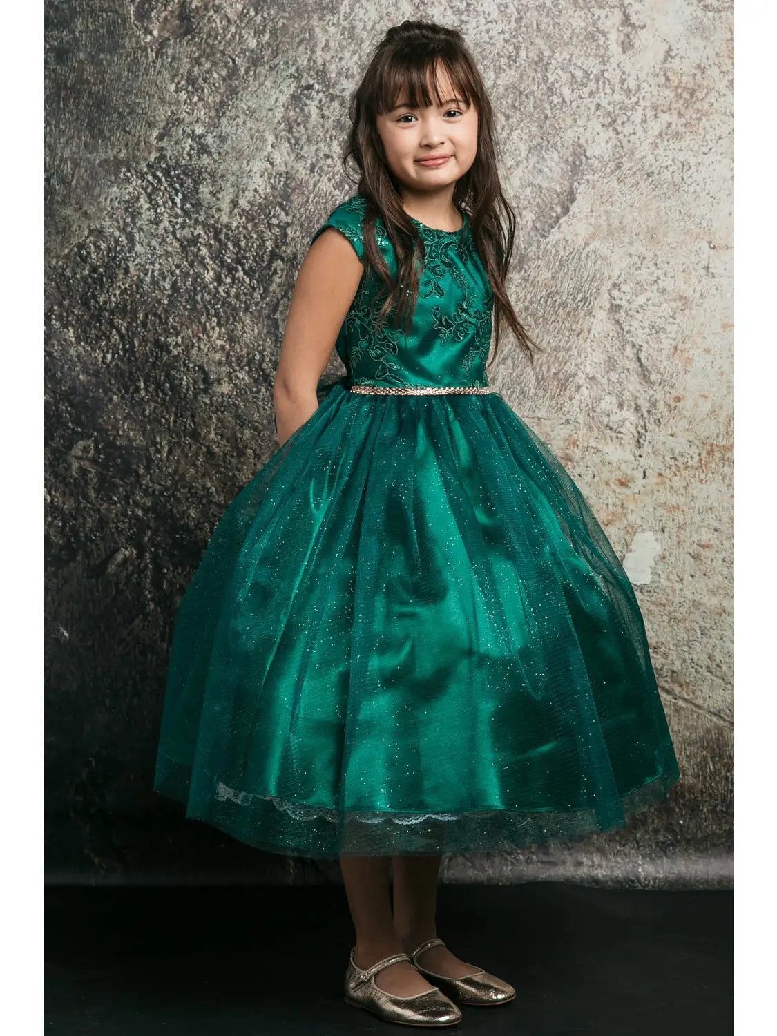 Pretty Embroidered Peak Sleeve Girls Party Dress Green Front Live View