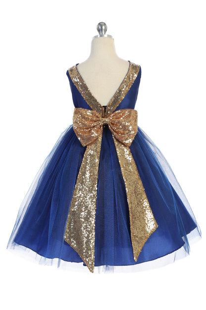 Sequined V Back Bow Girls Plus Size Fancy Party Dress. Shop Canada for plus size girls fancy dresses, girls formal dress and frocks greater Toronto area Canada.