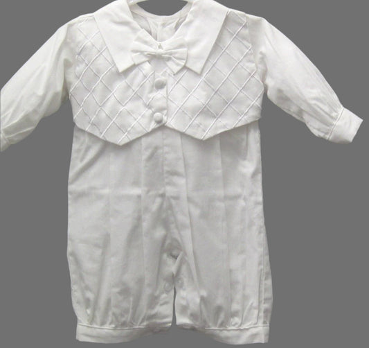 Cotton linen blend crisscross boys Baptism romper. Shop boys white Christening and Baptism outfits and boys white suits in Canada online, greater Toronto area. 